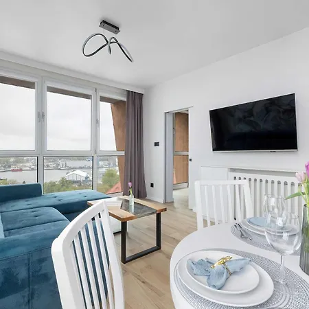 Family With 2 Bedrooms And Balcony Near The Port By Renters Apartamento Kołobrzeg