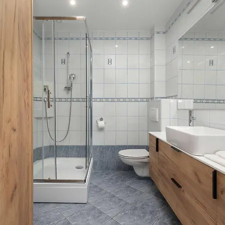Apartamento Family With 2 Bedrooms And Balcony Near The Port By Renters Kołobrzeg